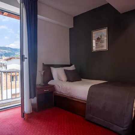 Astra Hotel 4*
