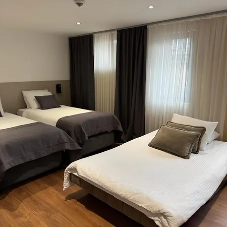 Astra Hotel 4*
