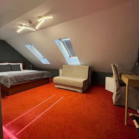Hotel Astra