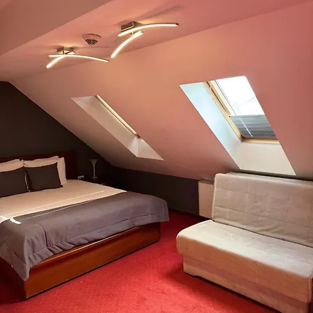 Hotell Astra 4*