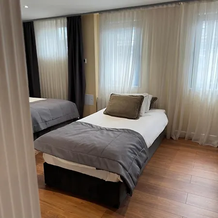 Astra 4* Sarajevo